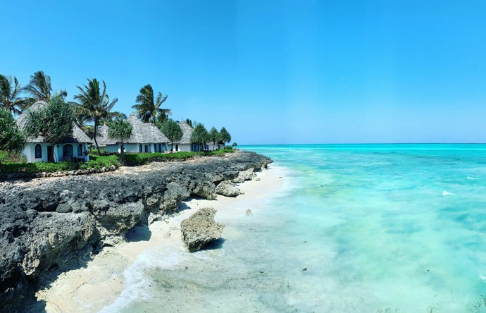 Křišťálově čisté moře na Zanzibaru dělá z ostrova ráj Indického oceánu.
Křišťálově čisté moře na Zanzibaru dělá z ostrova ráj Indického oceánu.