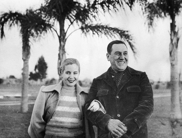 Eva Perón se svým mužem Juan Domingo Perónem.
Eva Perón se svým mužem Juan Domingo Perónem.