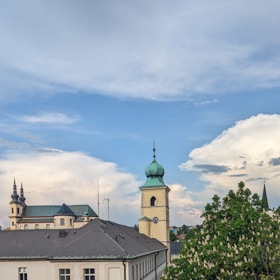 Litomyšl je na jaře plná květů.

