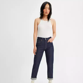 Rovné džíny, Levi’s, 5599 Kč
