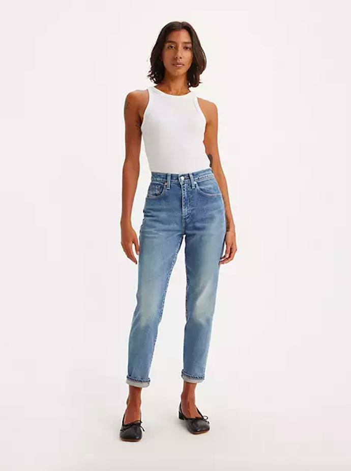 Rovné džíny, Levi’s, 6999 Kč
Rovné džíny, Levi’s, 6999 Kč