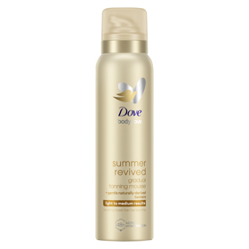 Samoopalovací pěna na tělo, Dove Summer Revived, 254,90 Kč.
