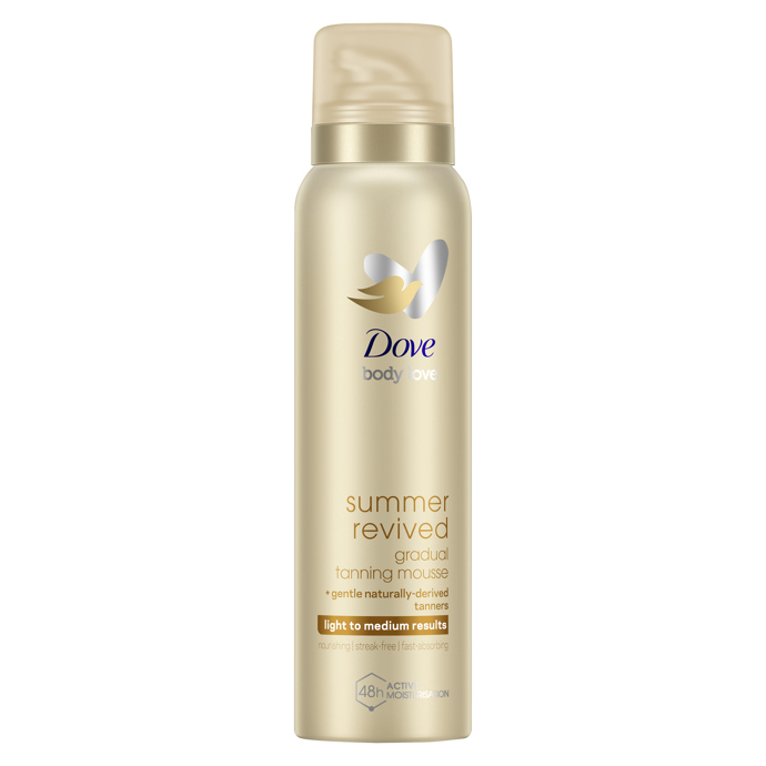 Samoopalovací pěna na tělo, Dove Summer Revived, 254,90 Kč.

