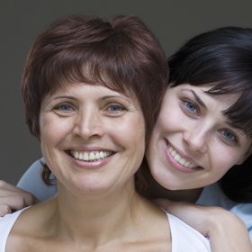 Ofina se hodí pro krátké i dlouhé vlasy.
