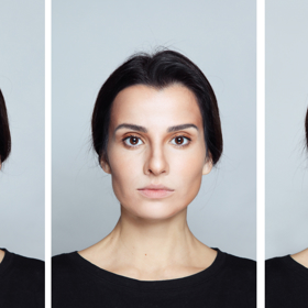 Konturování obličeje vám během vaší make-up rutiny zabere pár krátkých minut. Pár tahů štětcem dokáže obličejové linie lépe definovat a zeštíhlit.
