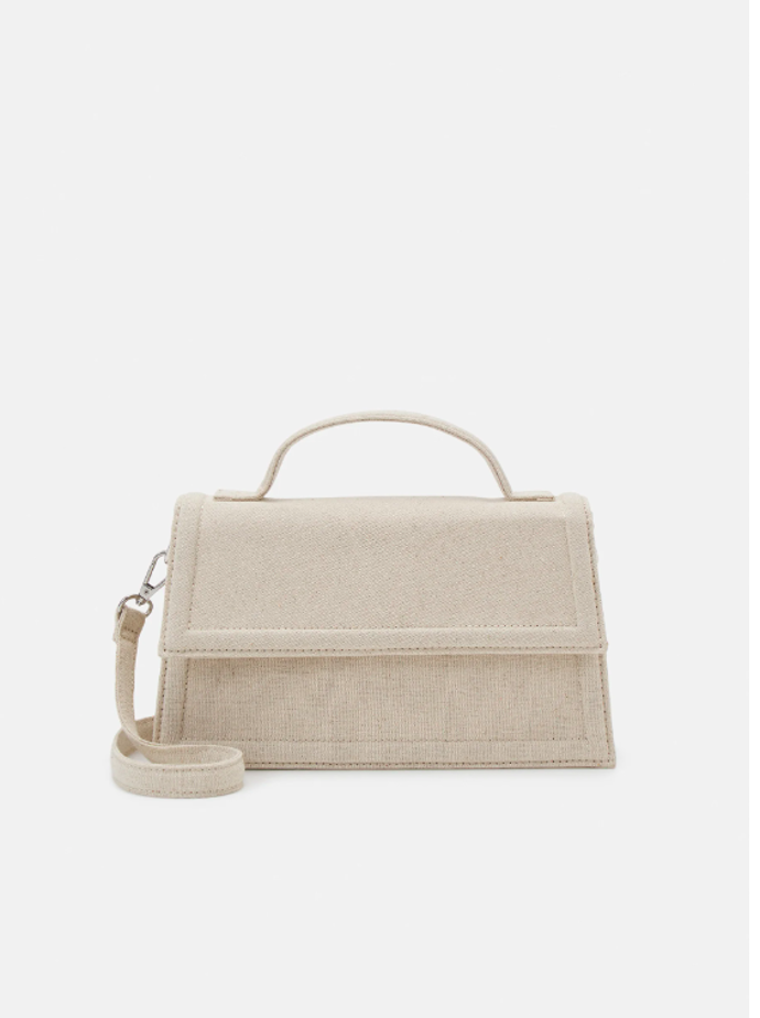 CROSSBODY BAG - Kabelka, značka Gina Tricot, přibližná cena 910 Kč. 
