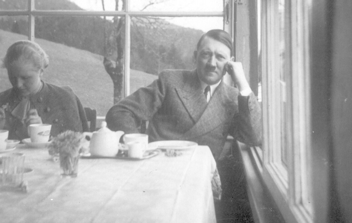 Eva s Hitlerem  roce 1935
