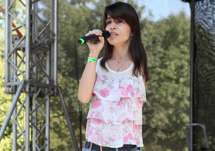 Veronika se narodila bez jedné ruky
