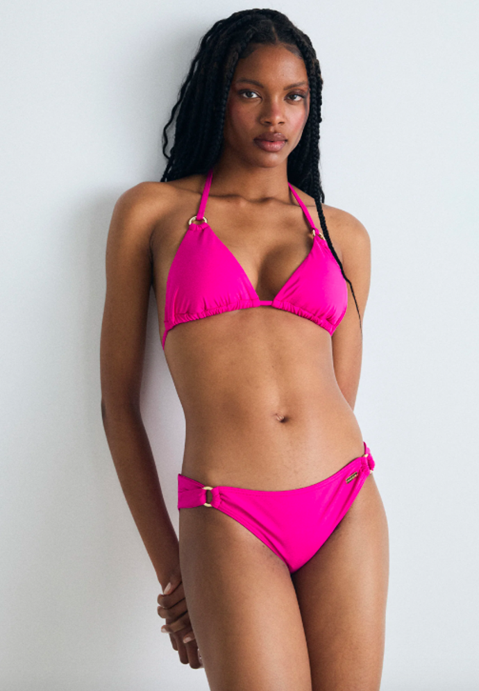 LOTTA SET - Bikiny, značka Lascana, přibližná cena 1440 Kč. 
