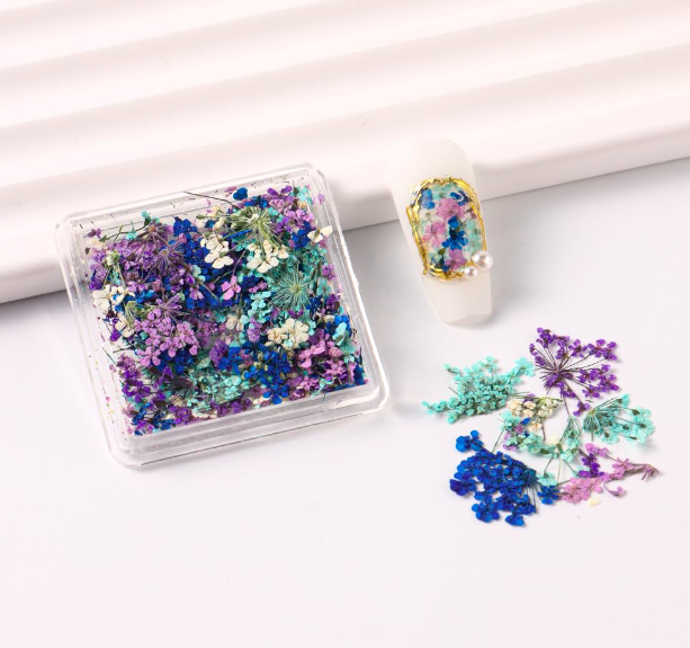 Small Flower Nail Art Stickers 3D, Diowino, 6.90 $.
Small Flower Nail Art Stickers 3D, Diowino, 6.90 $.