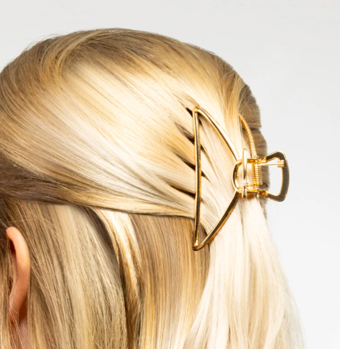 Hair Collection Big hair claw clip, Notino, 119 Kč.
Hair Collection Big hair claw clip, Notino, 119 Kč.