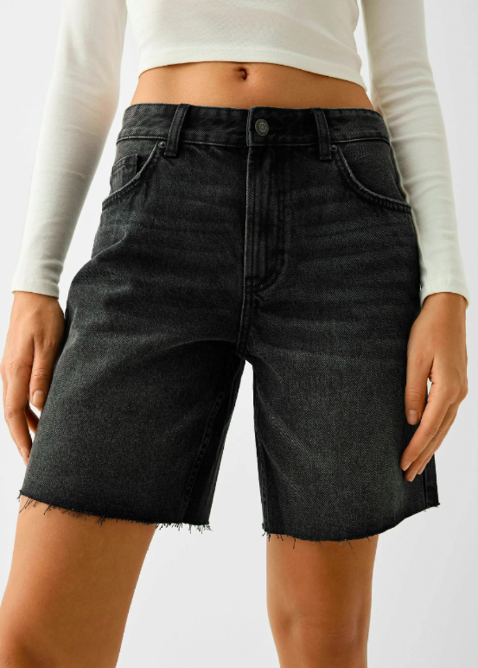 VINTAGE - Džínové kraťasy, Bershka, 579 Kč. 
