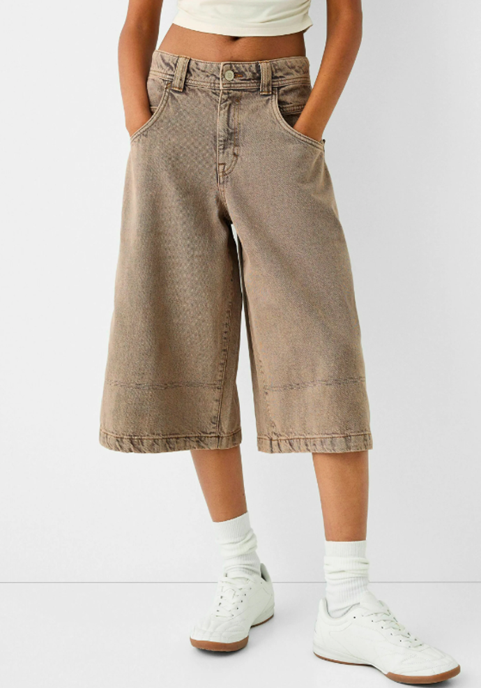 VINTAGE - Džínové kraťasy, Bershka, 579 Kč. 
