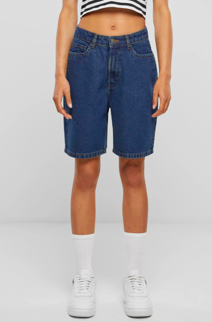Džínové kraťasy, Urban Classics, 900 Kč. 
