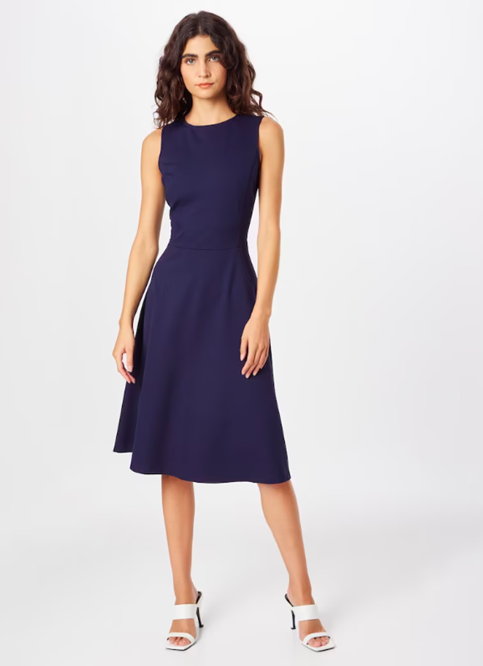 Šaty, Lauren Ralph Lauren, 4999 Kč.
Šaty, Lauren Ralph Lauren, 4999 Kč.