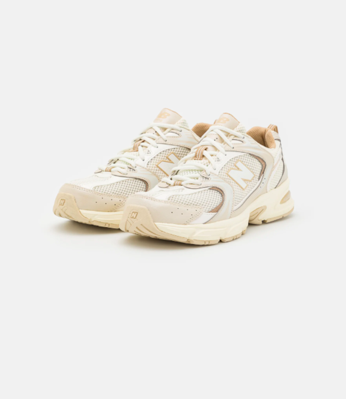 530 UNISEX - Tenisky, New Balance, 3000 Kč. 
