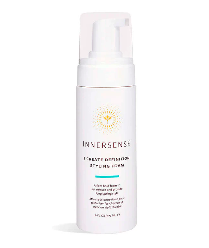 I CREATE DEFINITION – STYLINGOVÁ PĚNA PRO DEFINICI VLN, INNERSENSE, 750 Kč. 
