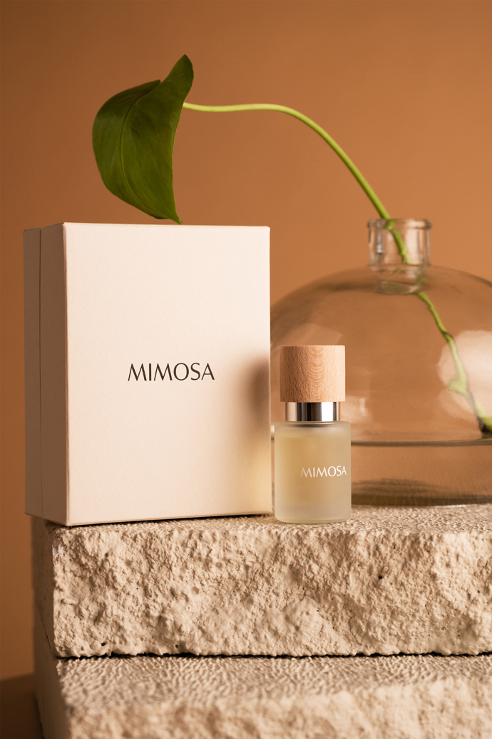 Olejový parfém Mimosa, PBG Studio, 2490 Kč
