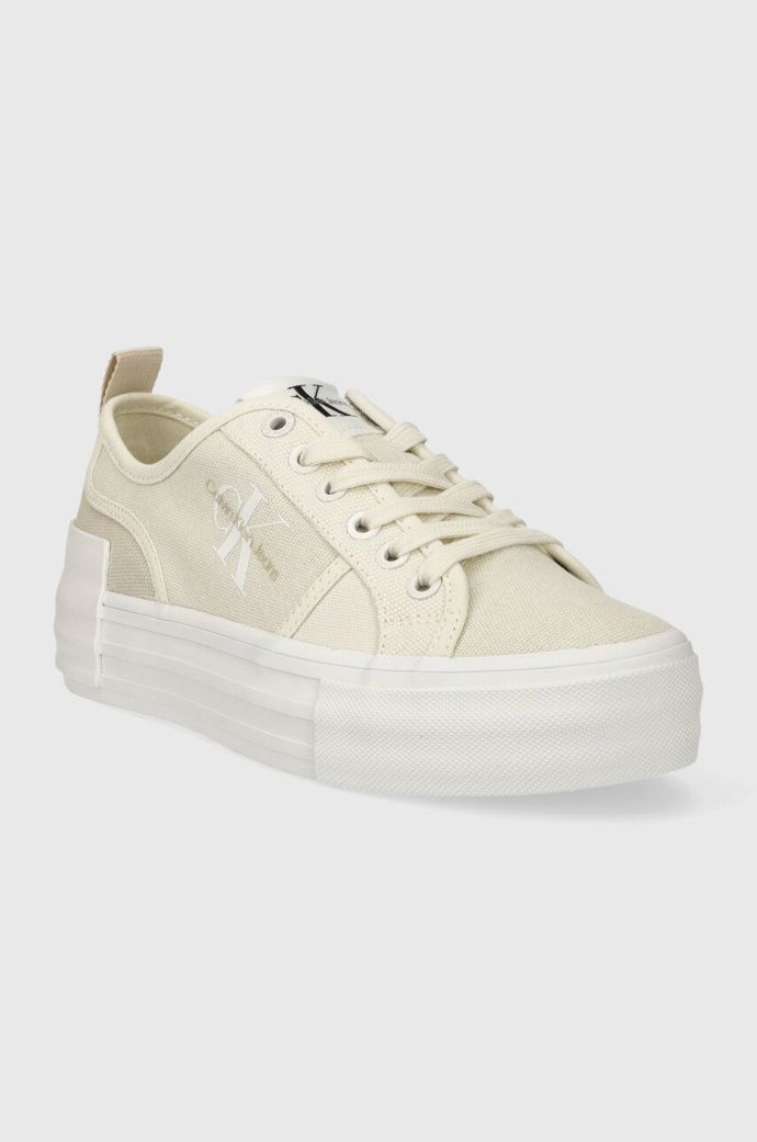 Tenisky Calvin Klein Jeans BOLD VULC FLATF LOW CS ML BTW, cena: 2 289 Kč
Tenisky Calvin Klein Jeans BOLD VULC FLATF LOW CS ML BTW, cena: 2 289 Kč