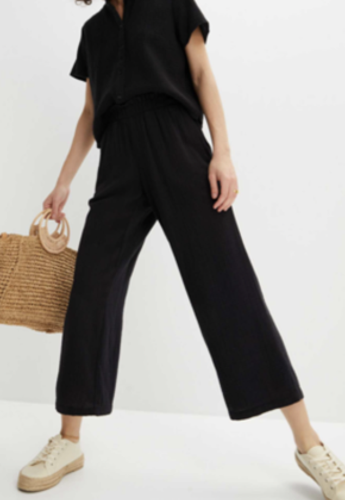 Kalhoty Culotte z mušelínu, Bonprix, 579 Kč
Kalhoty Culotte z mušelínu, Bonprix, 579 Kč