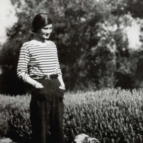 Coco Chanel v kultovním námořnickém tričku
