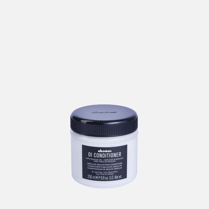 Davines Oi conditioner 250ml, Davines, 599,- Kč
Davines Oi conditioner 250ml, Davines, 599,- Kč