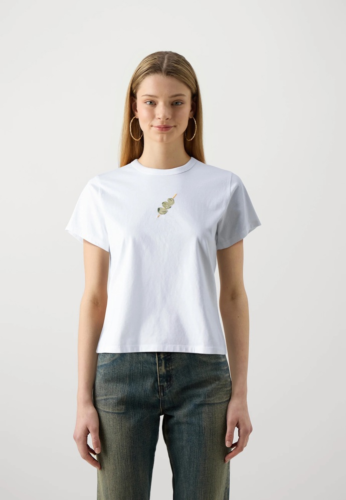 Top, Abercrombie&Fitch, 650 Kč
Top, Abercrombie&Fitch, 650 Kč