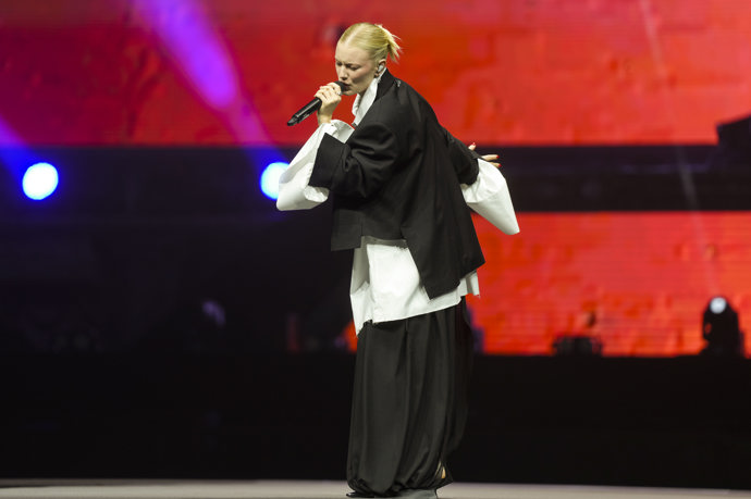Zpěvačka Annet X.
Zpěvačka Annet X.