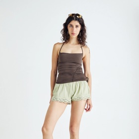 Bloomers, BDG Urban Outfitters, 990 Kč
