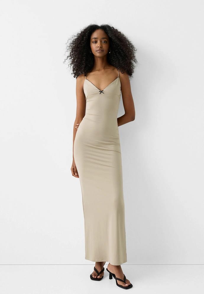 Šaty, Bershka, 579 Kč
Šaty, Bershka, 579 Kč