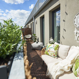 Galerie: Jak zařídit malý balkon s Bé Hà Galerie: Jak zařídit malý balkon s Bé Hà