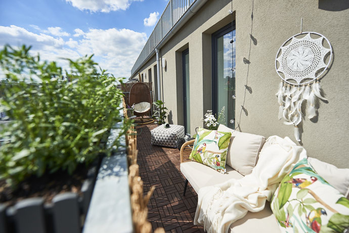 Galerie: Jak zařídit malý balkon s Bé Hà Galerie: Jak zařídit malý balkon s Bé Hà