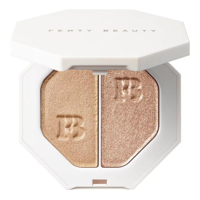 Rozjasňovač, Fenty Beauty, 990 Kč
Rozjasňovač, Fenty Beauty, 990 Kč
