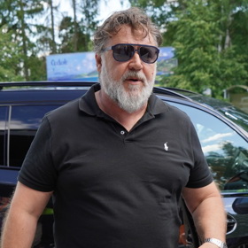 Russell Crowe
