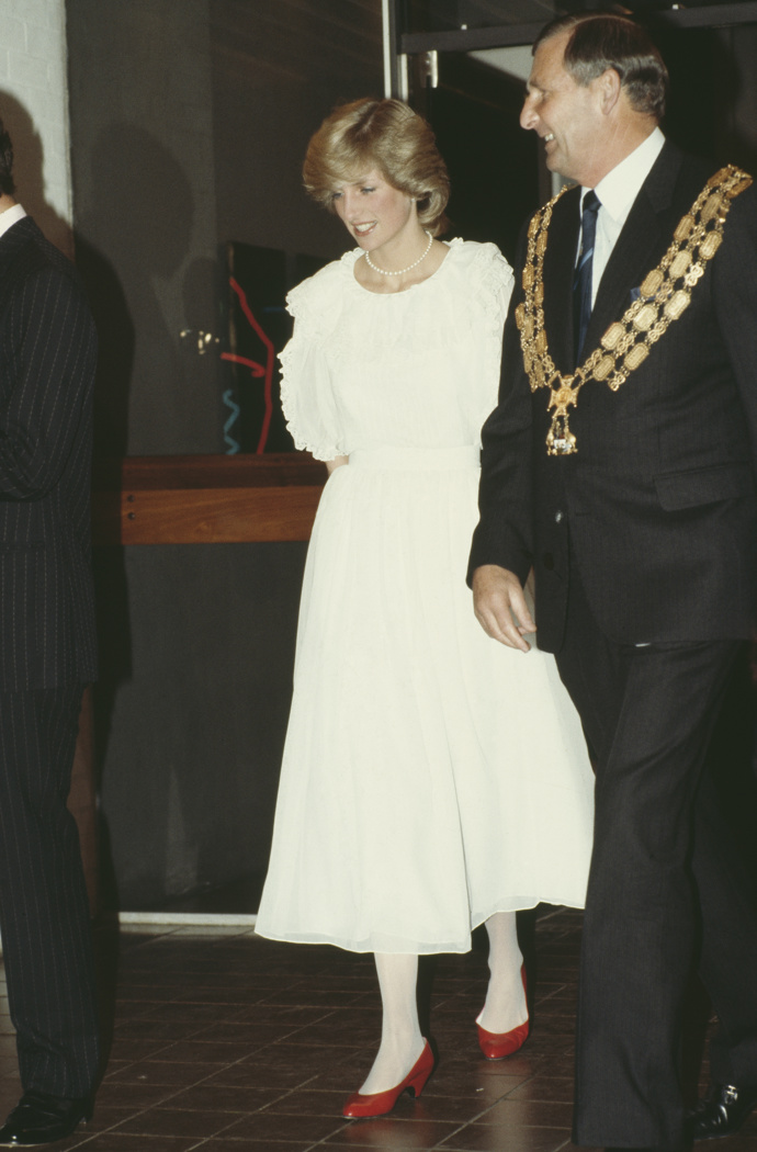 Princezna Diana milovala červené doplňky.

