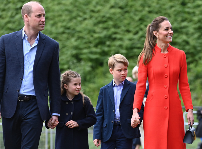 Princ William (44) a tatínkova princeznička. Dojemné přání od Kate doprovází rozkošné foto s Charlotte. Moc tě milujeme! Princ William (44) a tatínkova princeznička. Dojemné přání od Kate doprovází rozkošné foto s Charlotte. Moc tě milujeme!