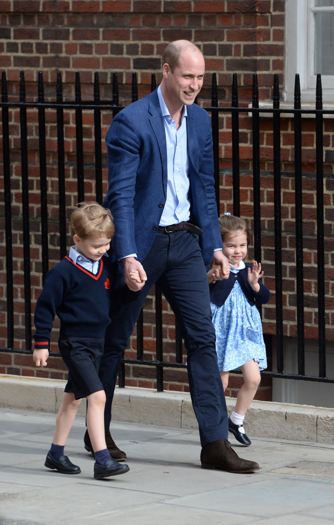 Princ William (44) a tatínkova princeznička. Dojemné přání od Kate doprovází rozkošné foto s Charlotte. Moc tě milujeme! Princ William (44) a tatínkova princeznička. Dojemné přání od Kate doprovází rozkošné foto s Charlotte. Moc tě milujeme!