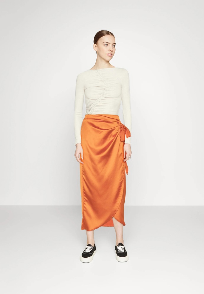 Sukně, Gina Tricot, 1 200 Kč
Sukně, Gina Tricot, 1 200 Kč