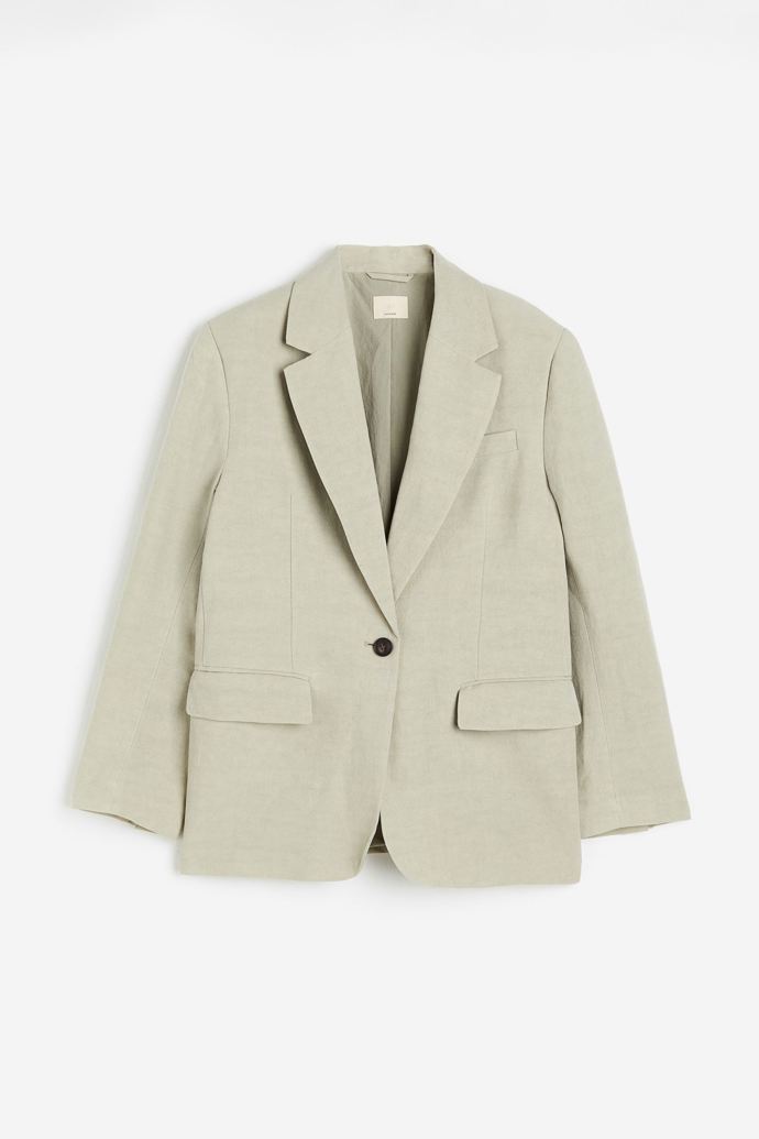 H&M Premium, původní cena 4499 Kč; cena po slevě 1799 Kč
