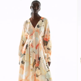 H&M 1699 Kč
