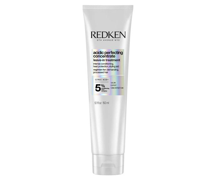Termoochranná péče pro poškozené vlasy Redken Acidic Bonding Concentrate - 150 ml, Redken, 699,- Kč
Termoochranná péče pro poškozené vlasy Redken Acidic Bonding Concentrate - 150 ml, Redken, 699,- Kč