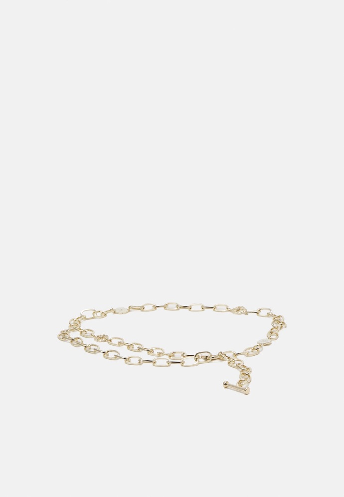Pásek, Kate Spade New York, 2 150 Kč
Pásek, Kate Spade New York, 2 150 Kč