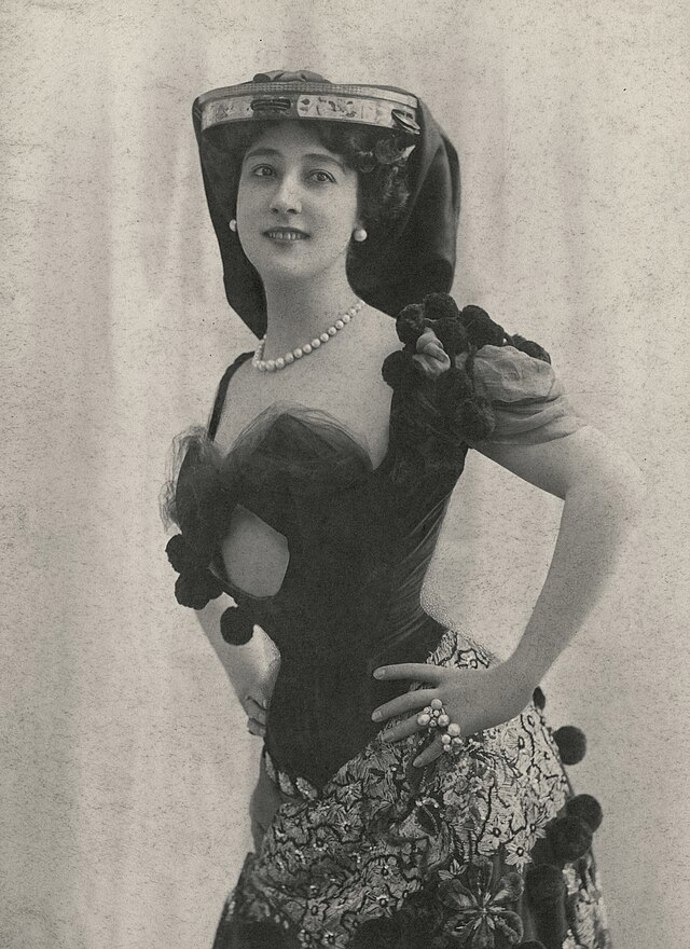 Caroline Otero
