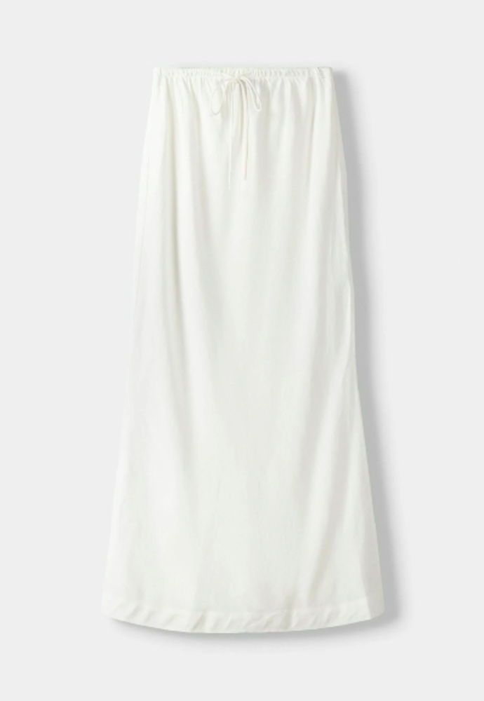 Lněná sukně, Bershka, 699 Kč

