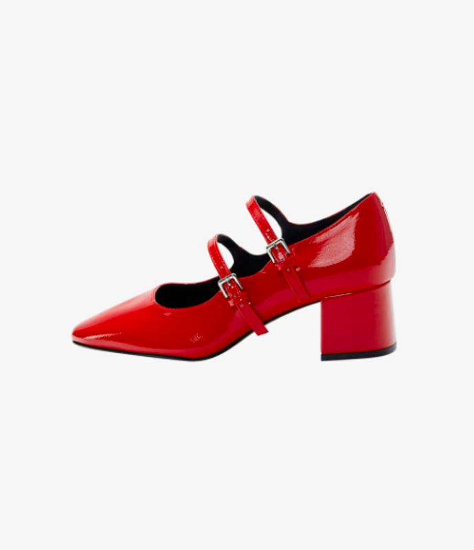 Mary Jane lodičky, Pull&Bear, 799 Kč
