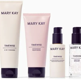 TimeWise sada s 3D komplexem s SPF pro suchou/normální pleť, Mary Kay, 3790 Kč
