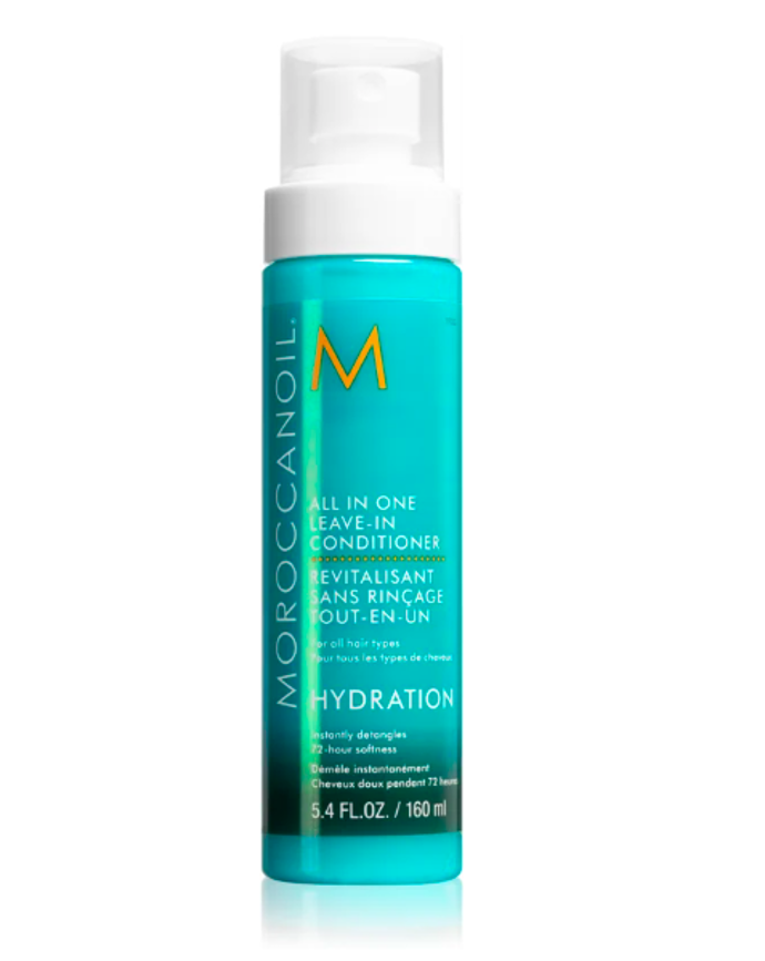 Hydrationbezoplachový kondicionér ve spreji pro hydrataci a lesk, Moroccanoil, 818 Kč. 
