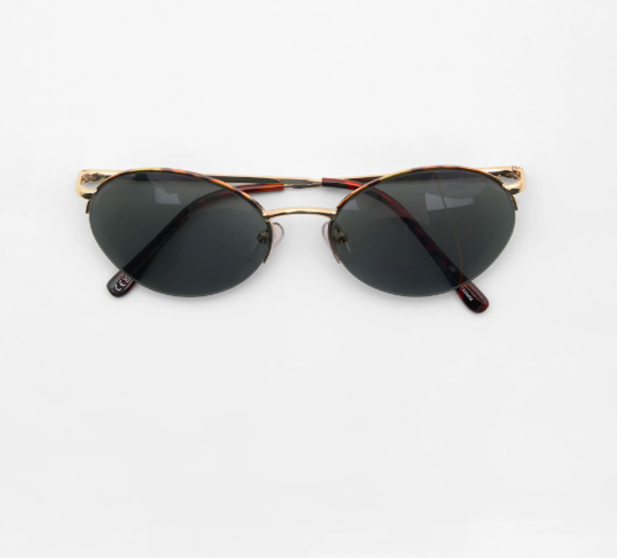 OVAL - Sluneční brýle, PULL&BEAR, 399 Kč. 
