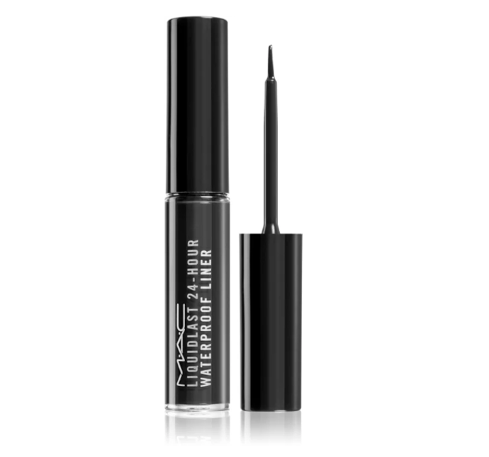 Liquidlast 24 Hour Waterproof Linertekuté oční linky, Mac Cosmetic, 527 Kč. 
