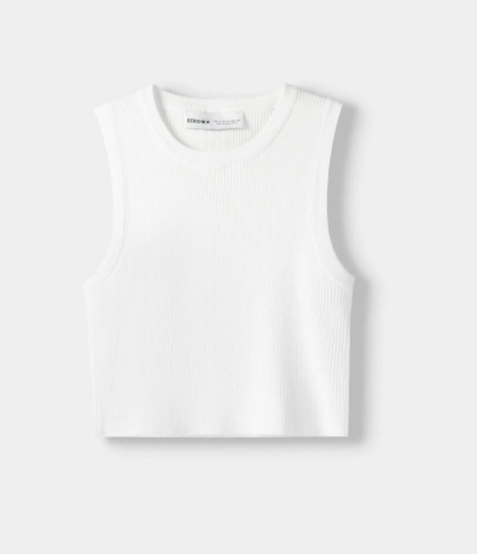 Top, Bershka, 429 Kč. 
